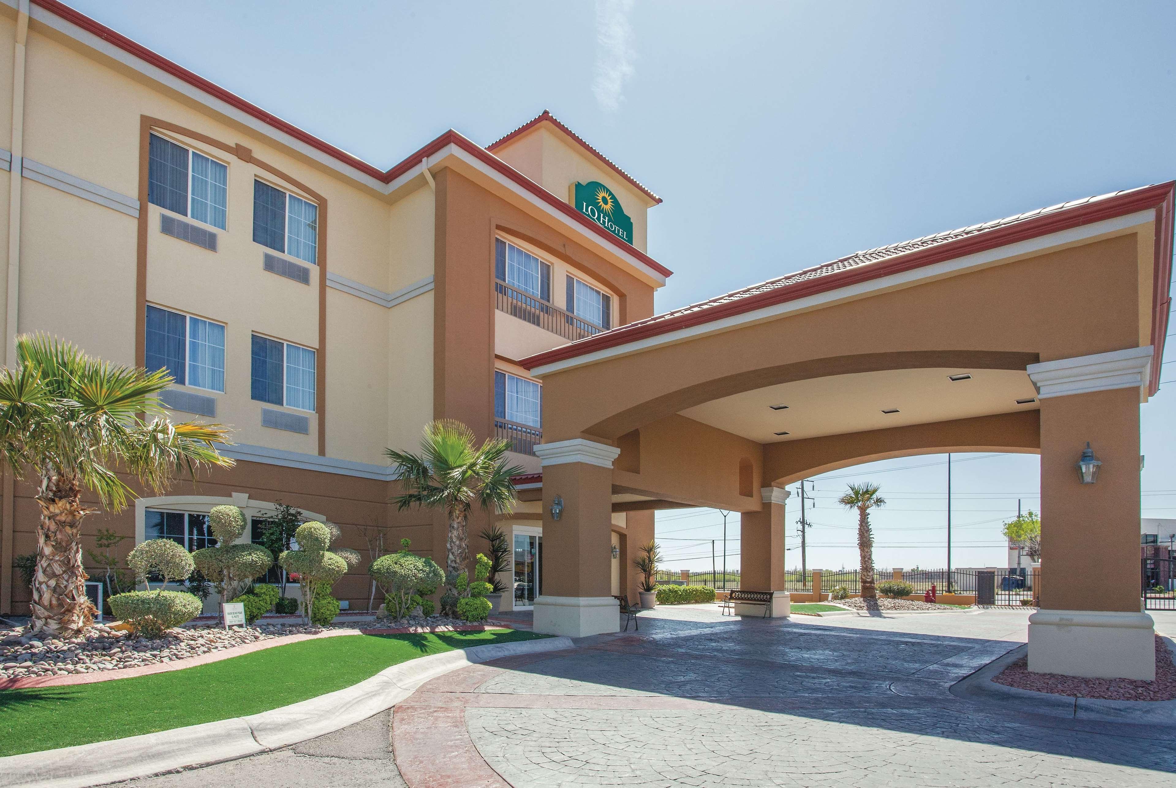 HOTEL LA QUINTA BY WYNDHAM CD JUAREZ NEAR US CONSULATE CIUDAD JUAREZ 4*  (Mexico) - from US$ 70 | BOOKED